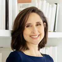 Natalka Falcomer Email & Phone Number