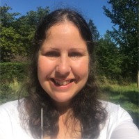 Joanna Pavelin Email