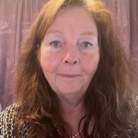 Anna Holmbom Email