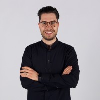 Jonathan Ullmann Email