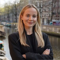 AMS Consulting Group Employee Lauren Plumejeau's profile photo