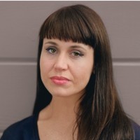 Elyse Rogers Email & Phone Number