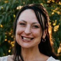 Kim Stanton Email & Phone Number