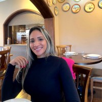Lorena Chaves Email