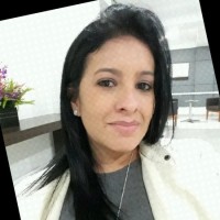 Fabíola Costa Email