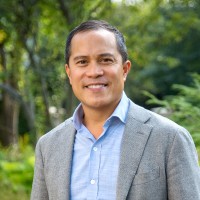 Mark Momongan