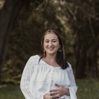 Sun Shops Employee Riana Williams's profile photo