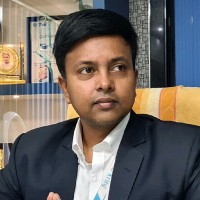 E-mail e número de telefone de Krishna Kovvuri