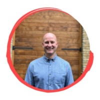 Vertical Advantage Employee Simon Cox's profile photo