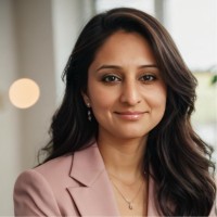 Naveera Khan Email