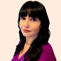 Danielle Burns Email & Phone Number