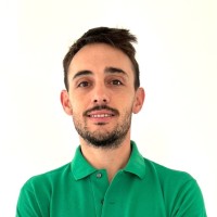 Simón Jáuregui Email