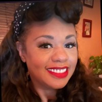 Solutions Travel Employee Thelma Lay's profile photo