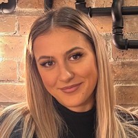 Codecta Employee Mia Salman's profile photo