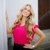 ADP Employee Taylor Mendez's profile photo