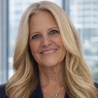 Build-A-Bear Workshop Employee Dara Meath's profile photo