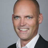 Daniel Hecker Email