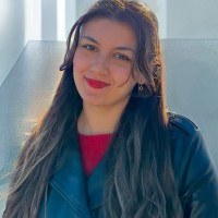 Rania Tazi Email