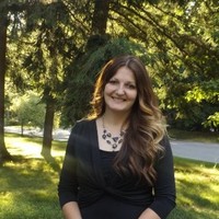 Hitchiner Manufacturing Employee Elvedina Glusac's profile photo