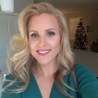 Erin Niggemeier Email & Phone Number
