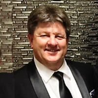 Tertius Traut Email & Phone Number