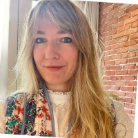 Arianna Levin Email & Phone Number