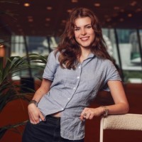 Burson Employee Grace MacKenzie's profile photo