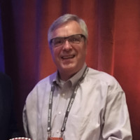 E-mail e número de telefone de Dave McNutt