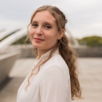 Emma Varnier Email & Phone Number