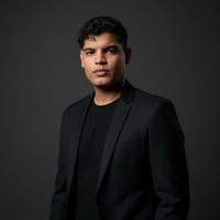 Apparta Employee Ismael Mendez's profile photo
