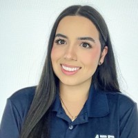 Daniela Moya Email