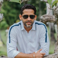 E-mail e número de telefone de Bhavik Rathod