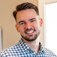 Micha Müller-Zitzke Email