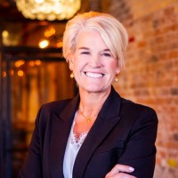 Commercial Funding Partners Employee Traci Dolphin's profile photo