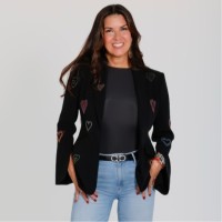 Lee & Associates Commercial Real Estate Services Employee Julia Silva's profile photo