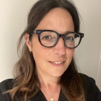 Elizabeth George Email & Phone Number