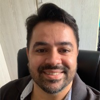 Rodrigo R. Email