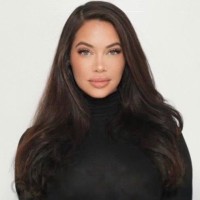 Laura Parker Email & Phone Number