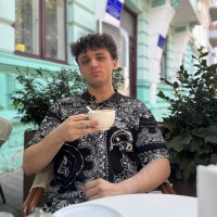 Vitalii Yatskiv Email