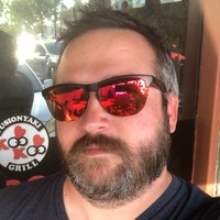 Troy Lee Designs Employee Corre la Nuevo's profile photo