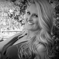 Lit Without Limits Employee Emma Cunningham's profile photo