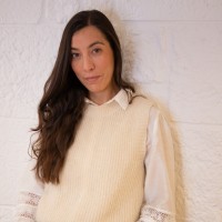 Anahi Genty Email