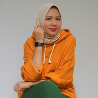 Eva Zusanti Email