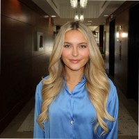 Lindsay Hovis Email & Phone Number