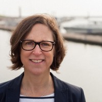 Carolin Wulke Email