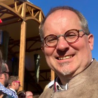 LePoef Employee Harie Peters's profile photo