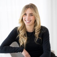 Style Edit Employee Elliana Olivo's profile photo