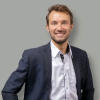 Andreas Riedel Email