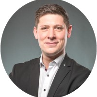 Vereinigte Volksbank Raiffeisenbank eG Employee Tobias Bernhard's profile photo