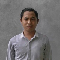 Putu Laksana Email